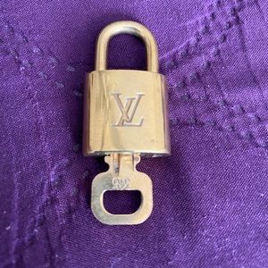 LV Brass Lock & Key #315
